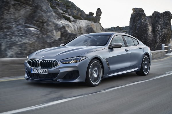 BMW, 8 Gran Coupe serisini Türkiye piyasasına çıkarıyor